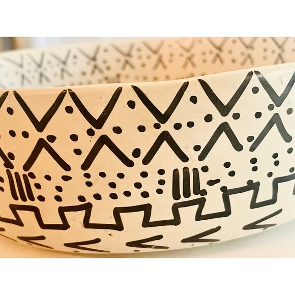 Mud Cloth Natural Soapstone Bowl 8” - Picture 2 of 4